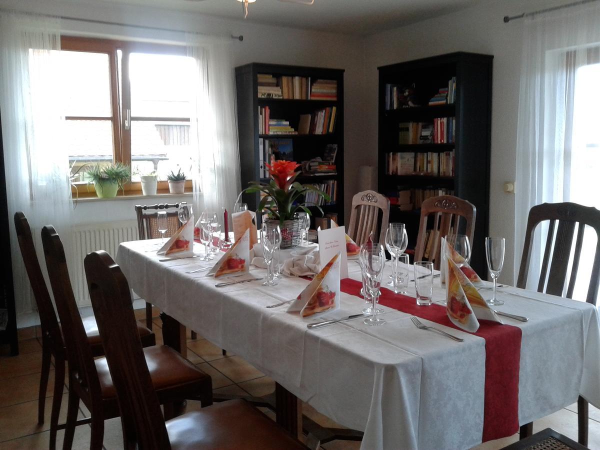 Altjessen 57 Pension&Restaurant Pirna Extérieur photo