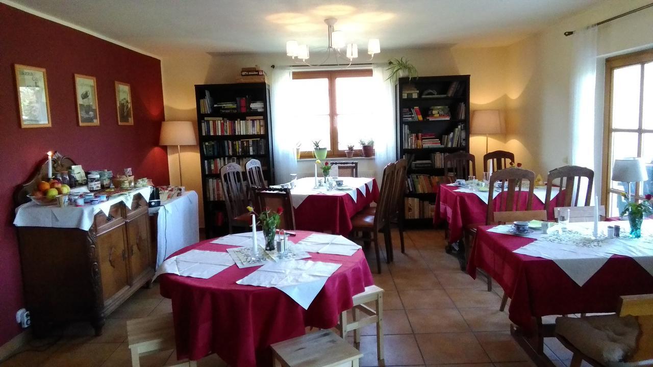 Altjessen 57 Pension&Restaurant Pirna Extérieur photo